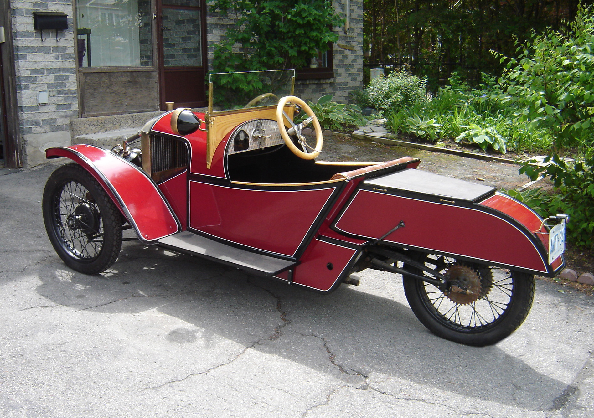 洋書 Completely Morgan Three Wheelers 1910 洋書 Completely Morgan Three Wheelers 1910 Completely Morgan
