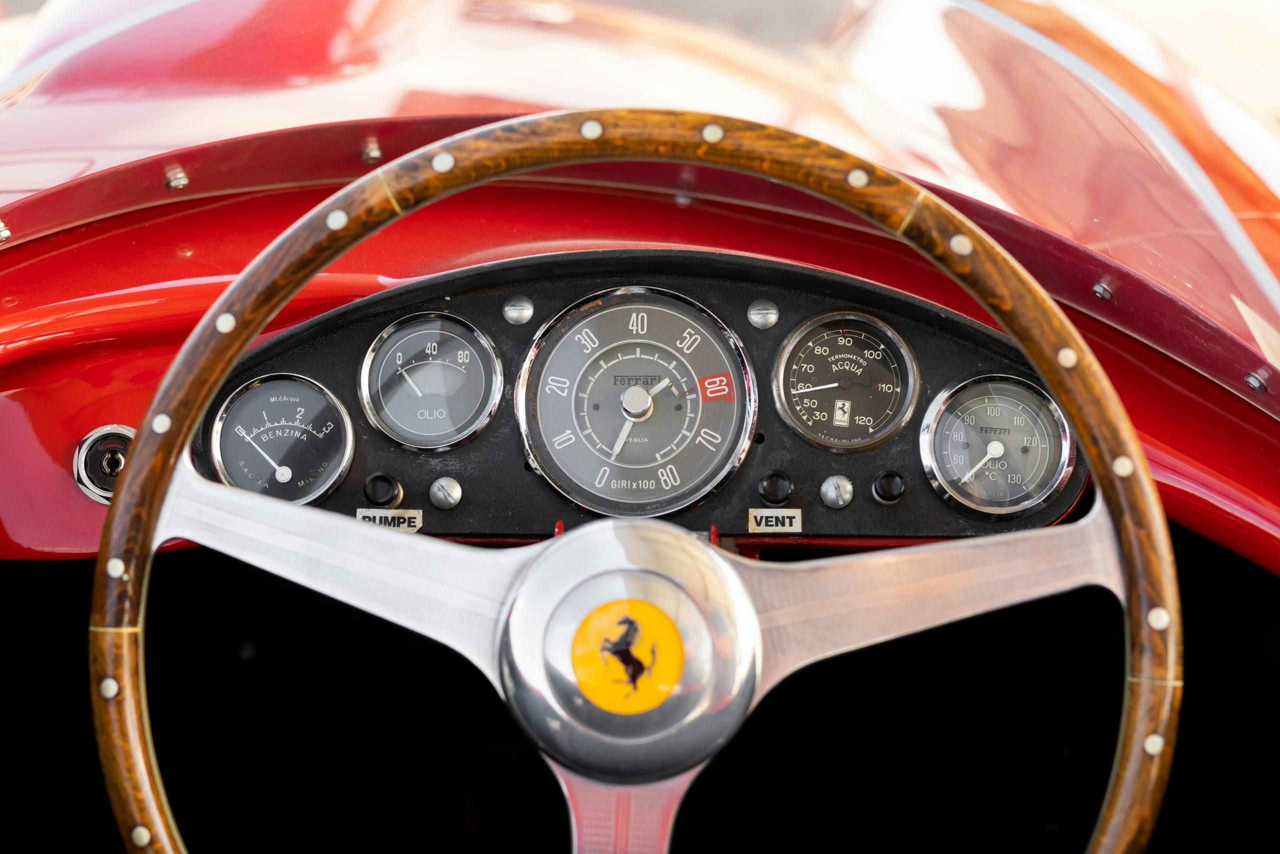 1955 Ferrari 410 Sport Spider interior dash