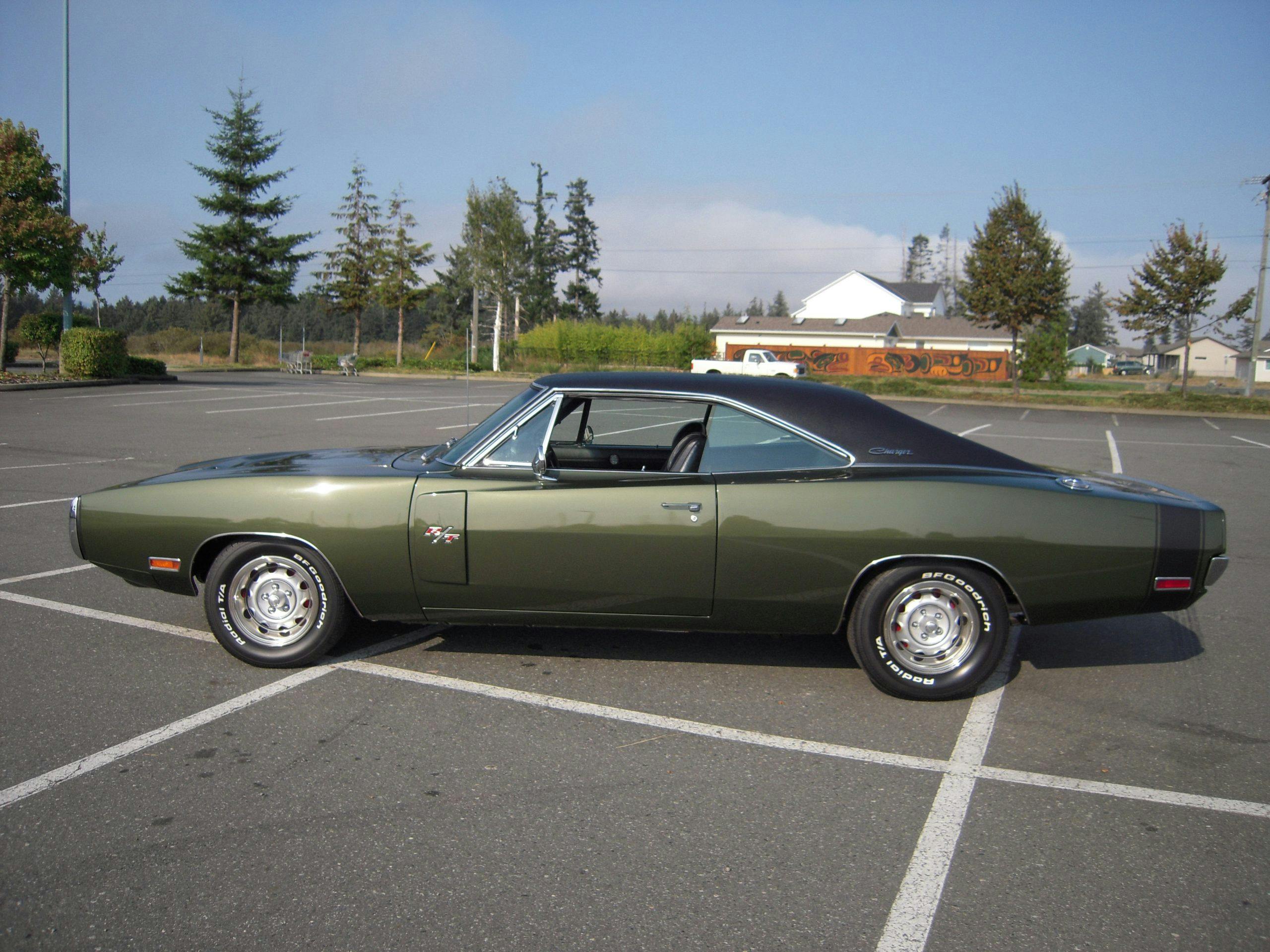 1970 Dodge Charger RT side