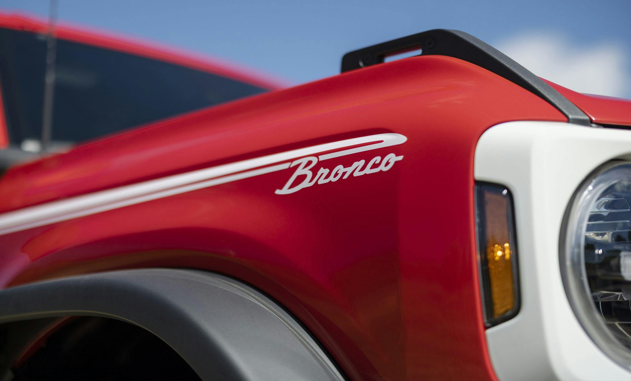 2023 Bronco Heritage Edition race red detail
