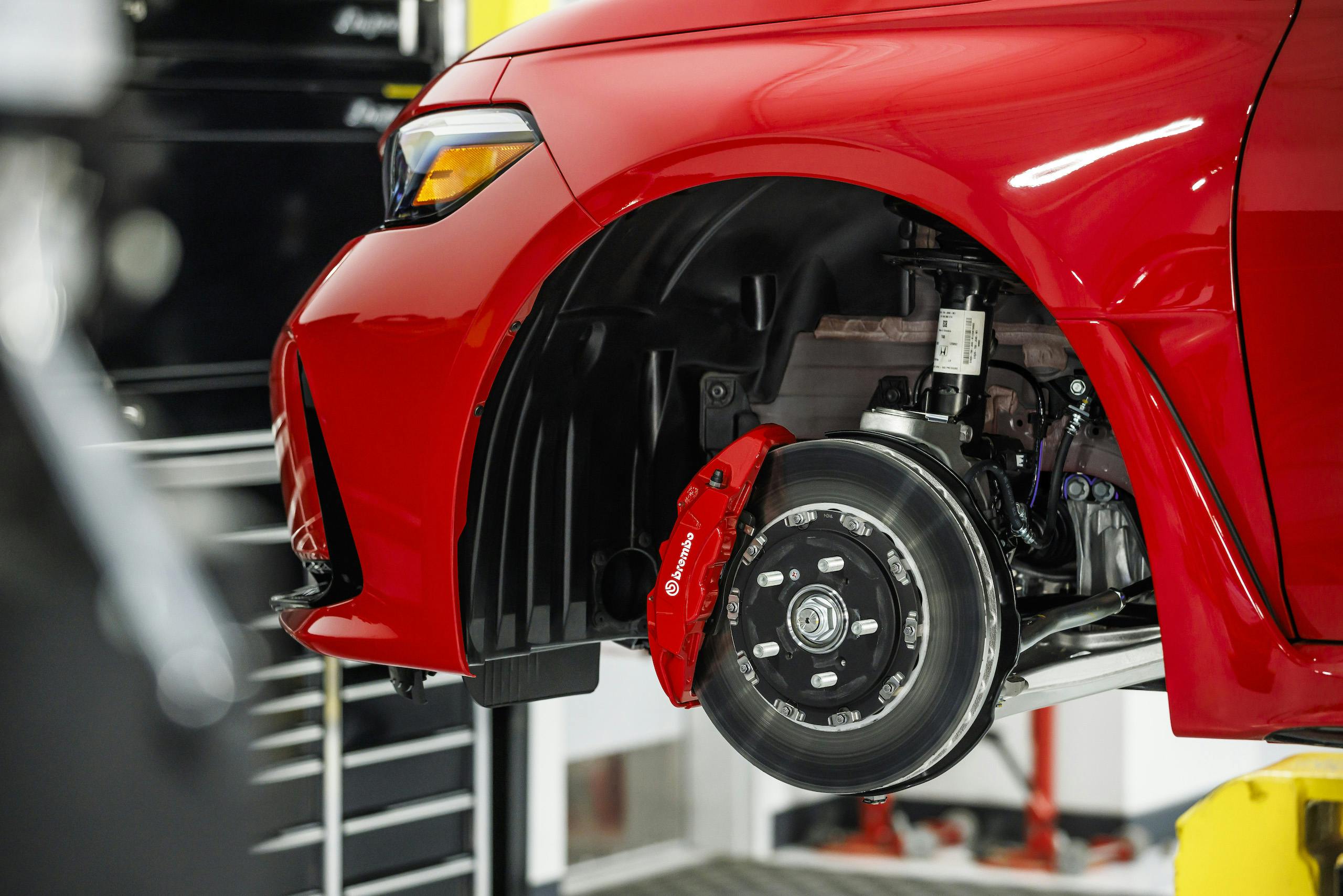 2023 Honda Civic Type R brakes