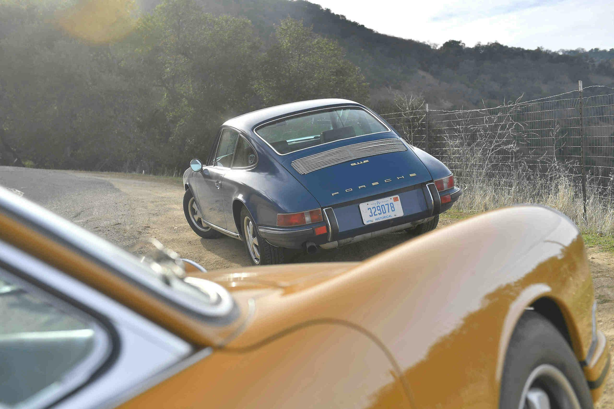 Porsche 911E rear