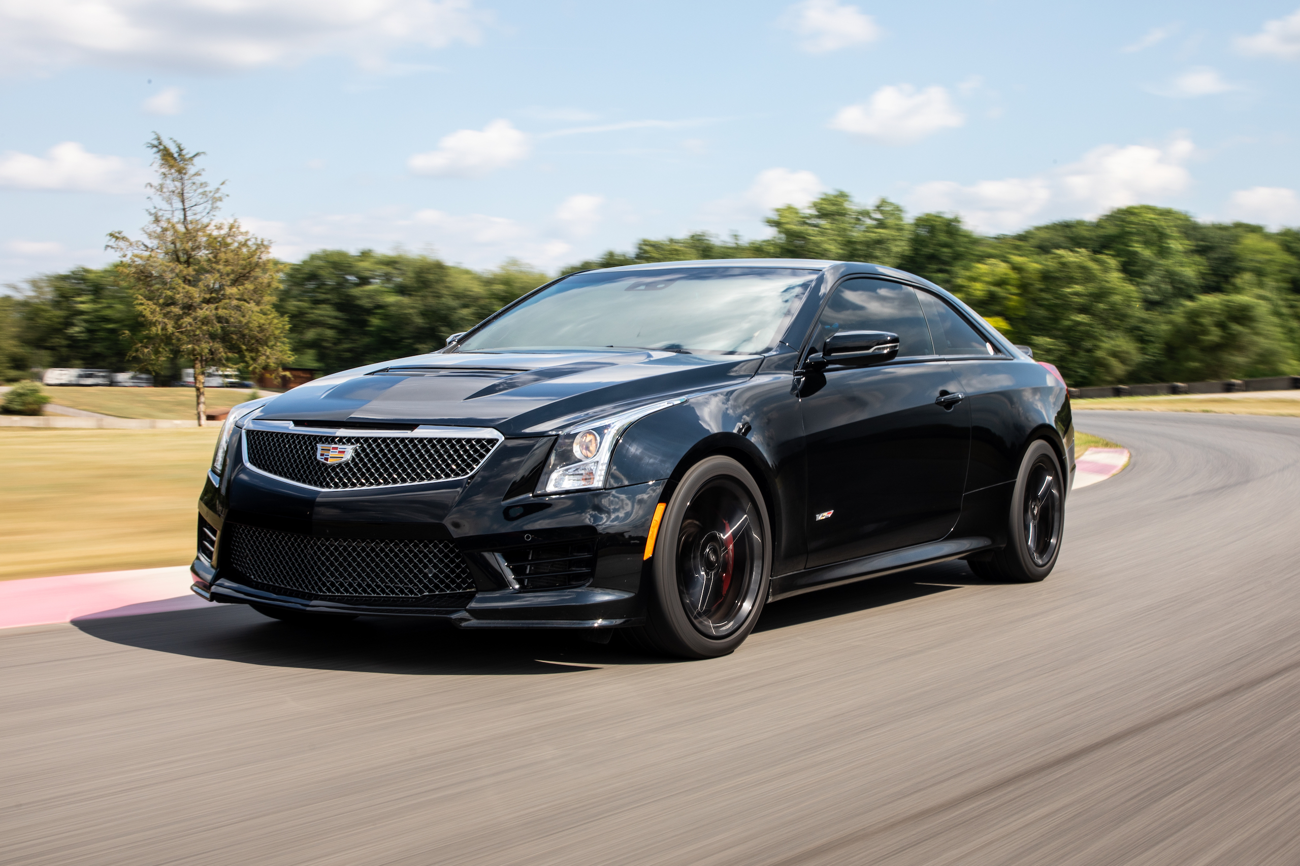 Review: The Cadillac CT4-V Blackwing dials in everything about the