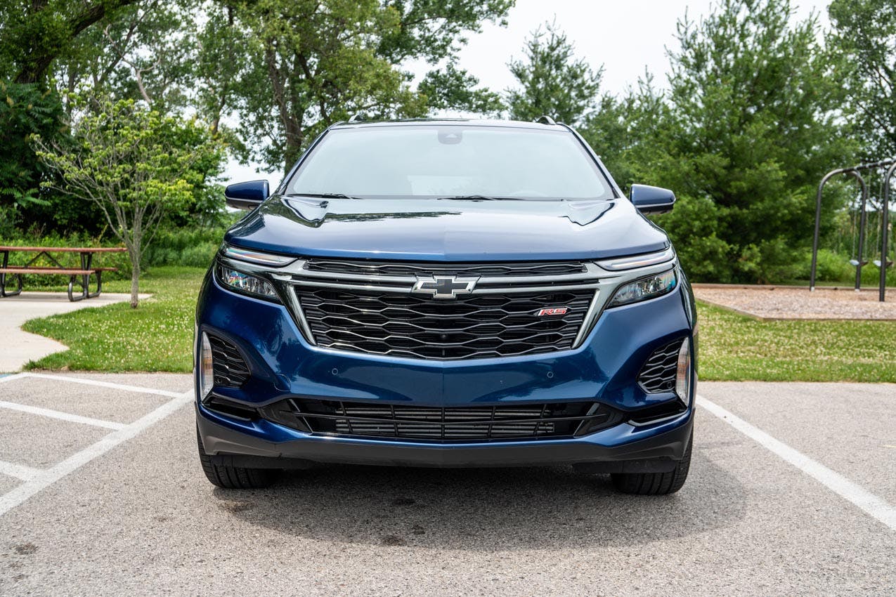 2022 Chevy Equinox RS AWD exterior front end