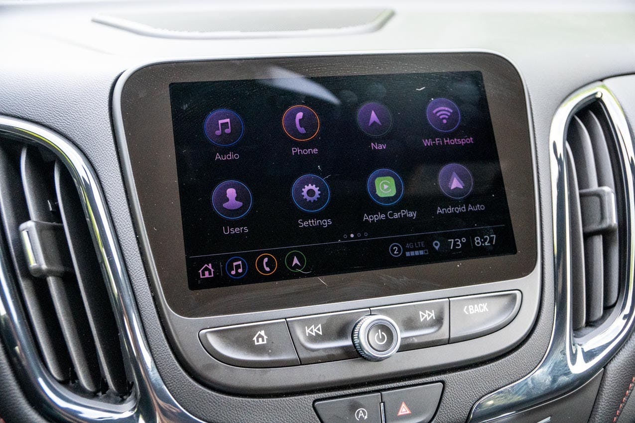 2022 Chevy Equinox RS AWD interior center screen