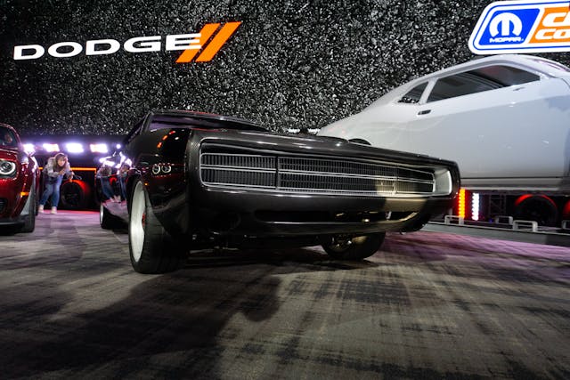 Dodge Direct Connection Finale carbon fiber 1970 charger