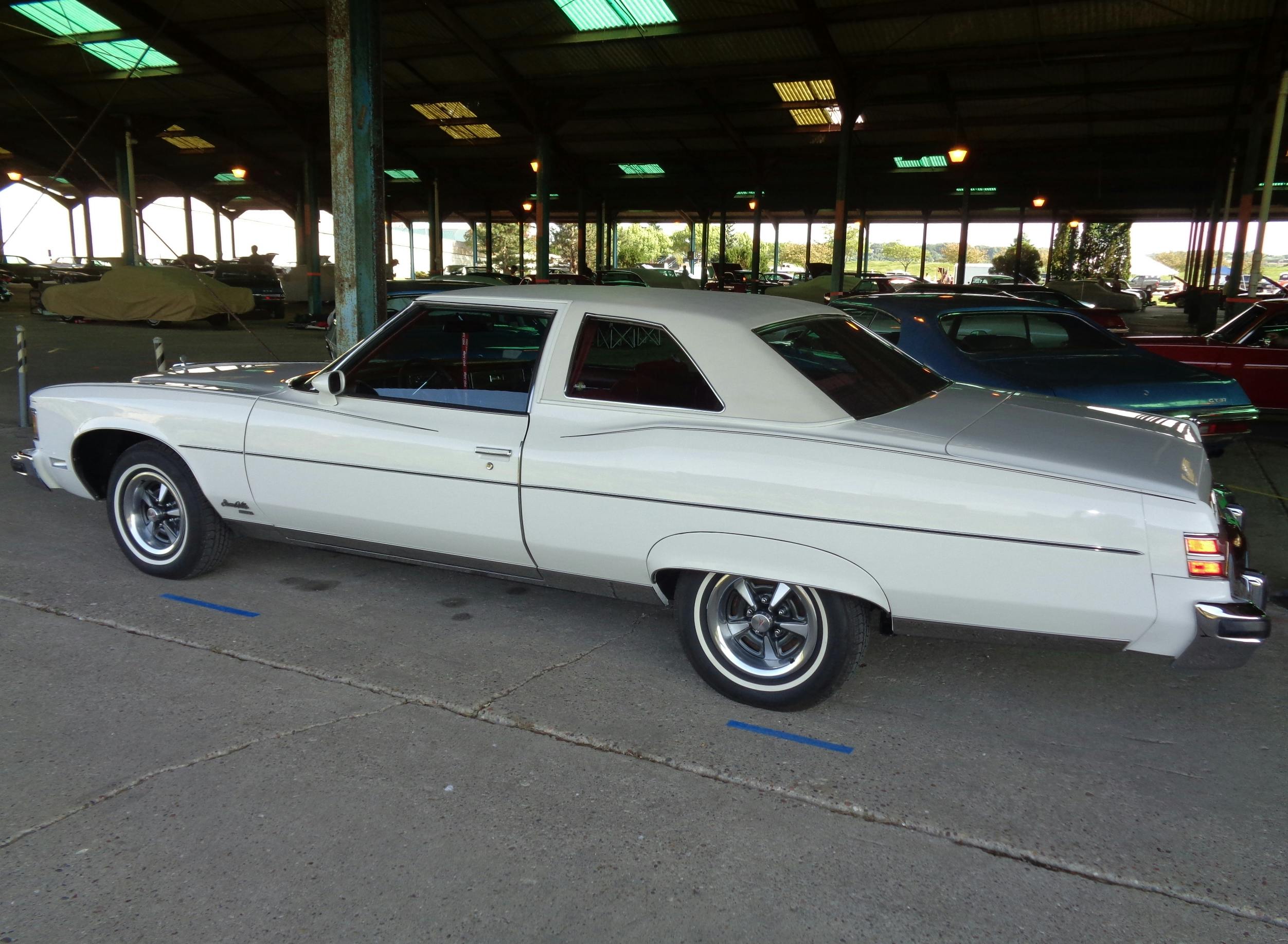 1975 Pontiac Grand Ville Brougham Coupe klockau classics