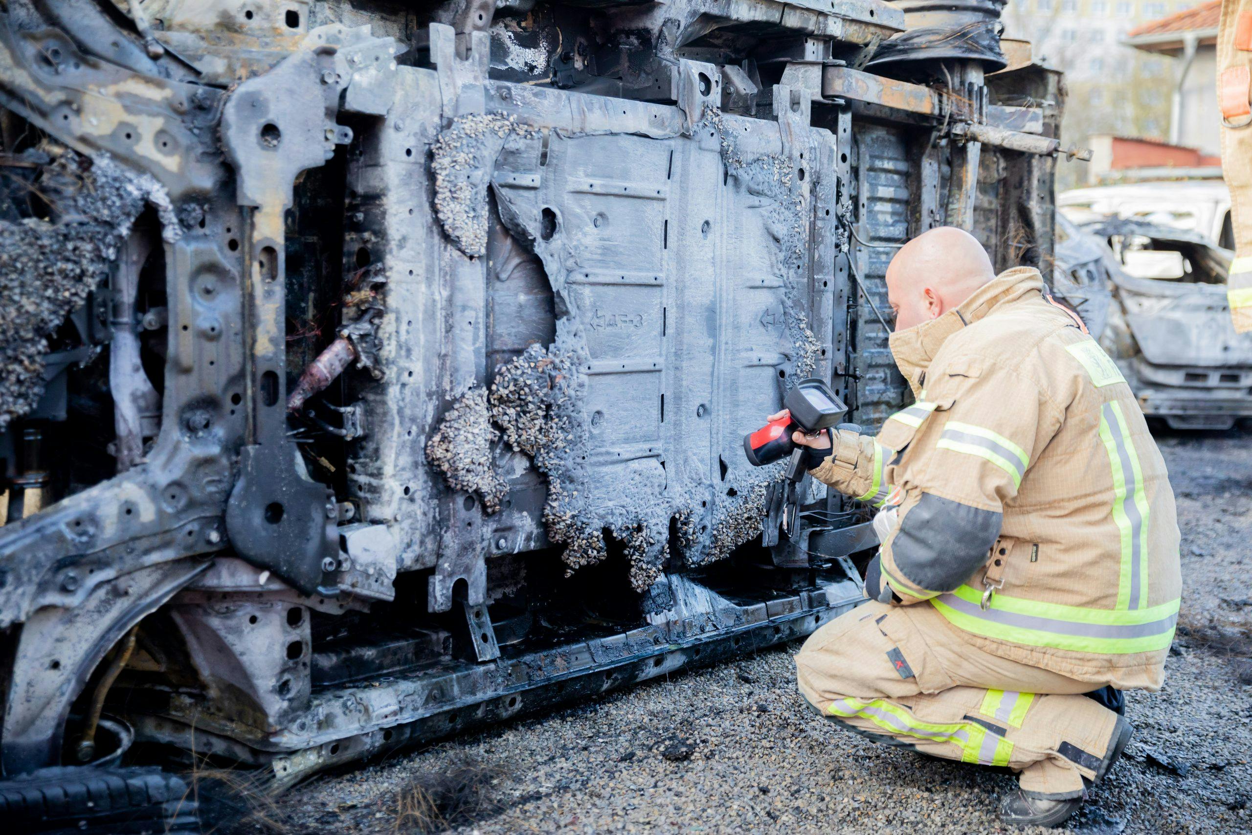 Rochester Car Fire - d8o1ig3