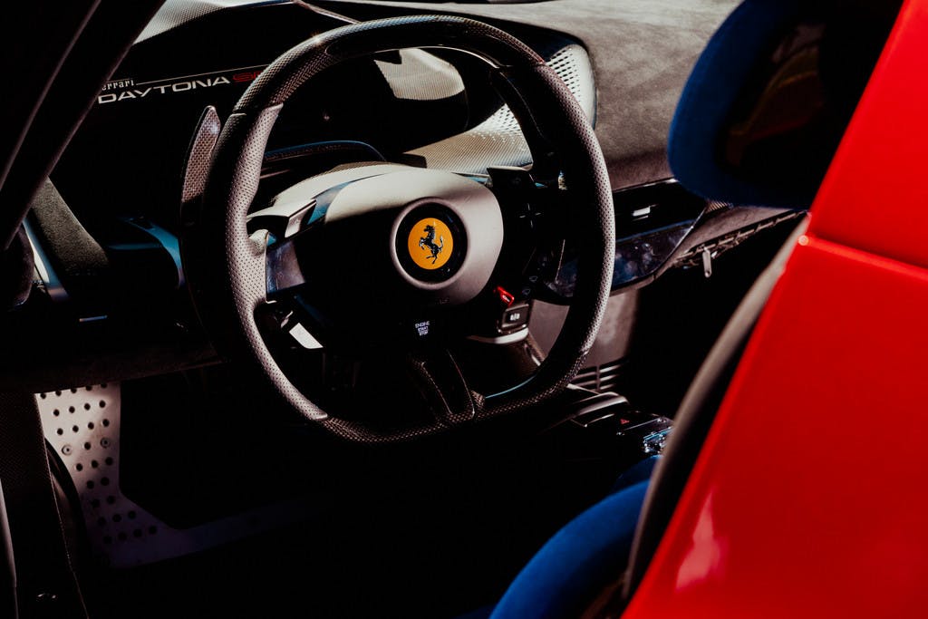 Ferrari Daytona SP3 interior steering wheel