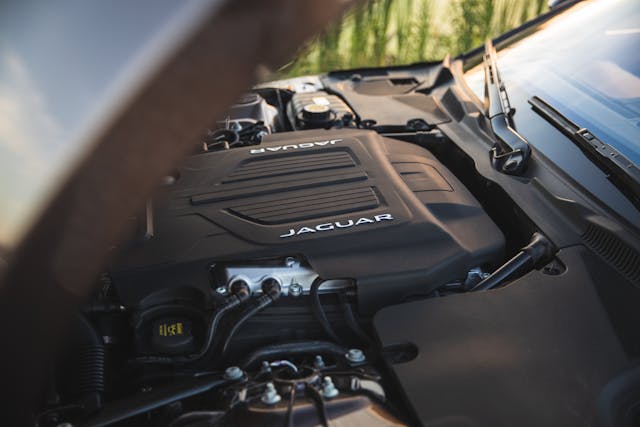 2022 Jaguar F-Type R Convertible engine