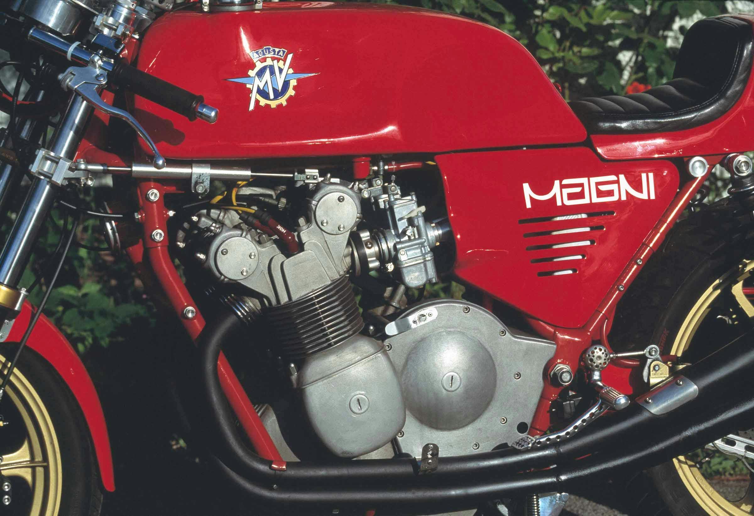 MV Agusta Magni engine