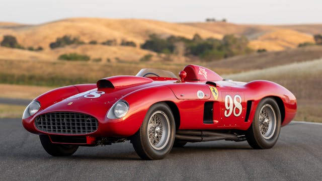 Watch the Classic Race Cars Race in the 2022 Reunion Race