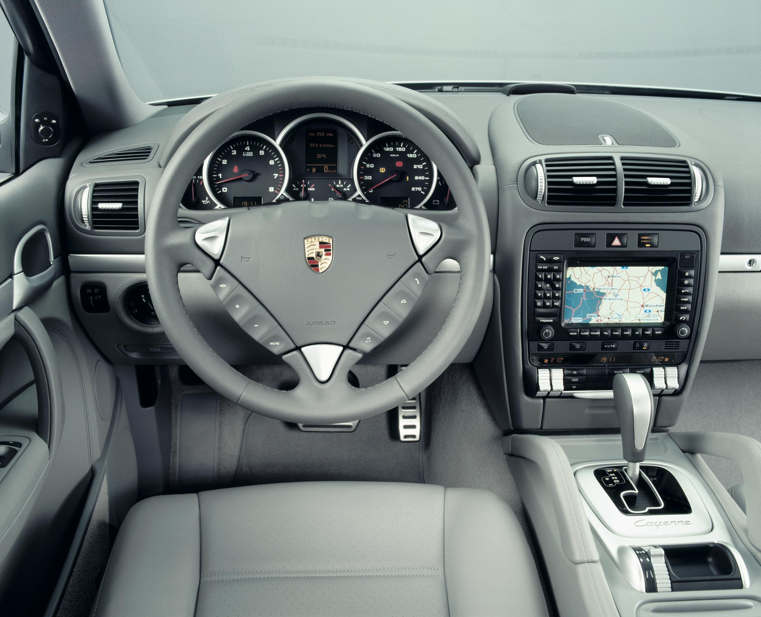Porsche Cayenne driver cockpit