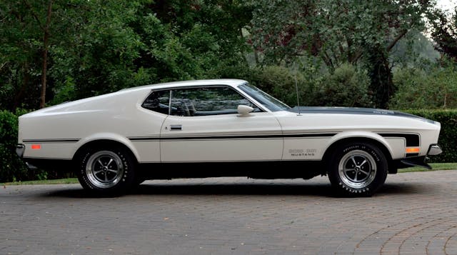 '71 Ford Mustang Boss 351 side