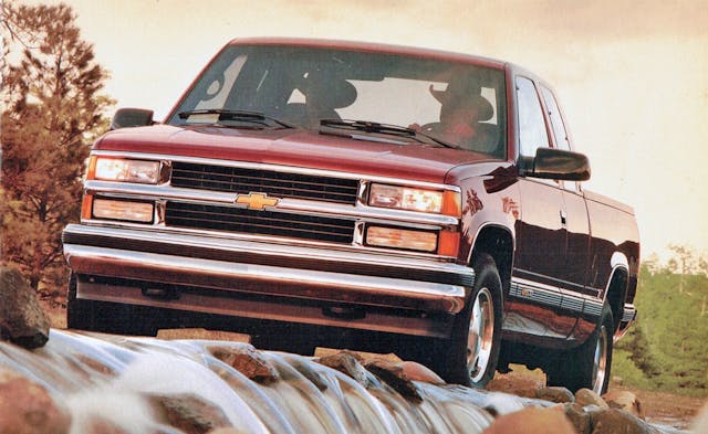 1996 Chevrolet Silverado truck C/K GMT400 front
