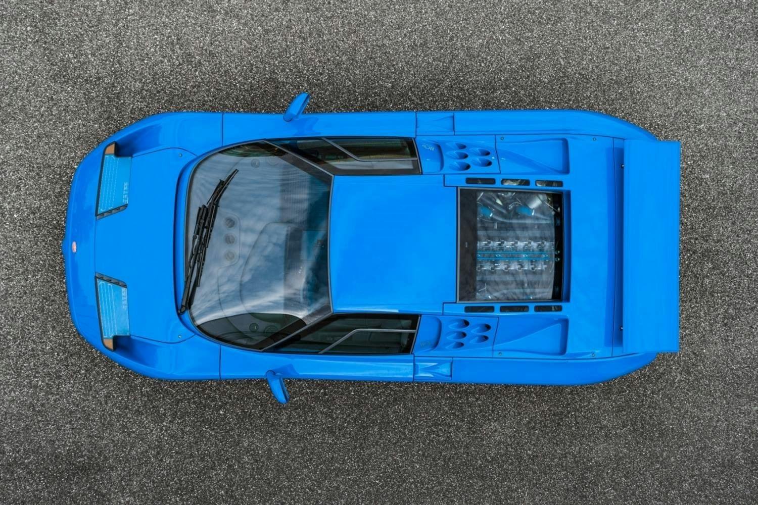 Bugatti EB110 Supersport overhead
