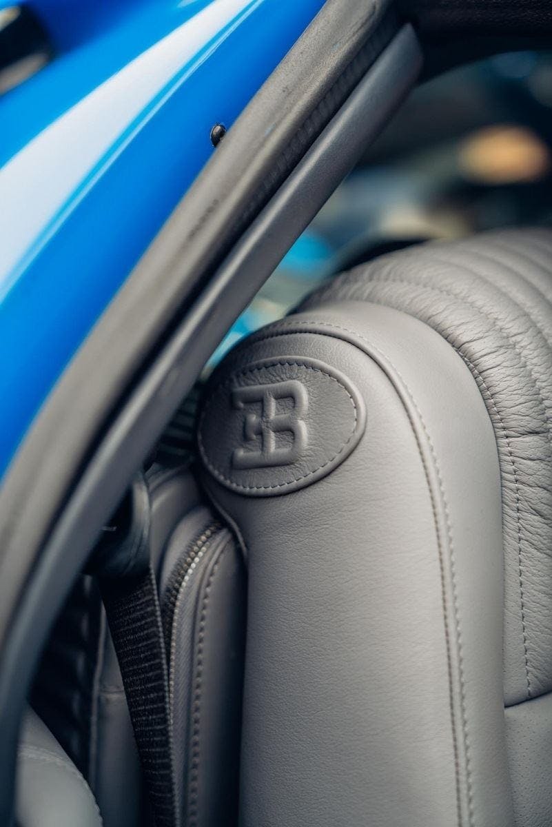Bugatti EB110 Supersport seat leather logo