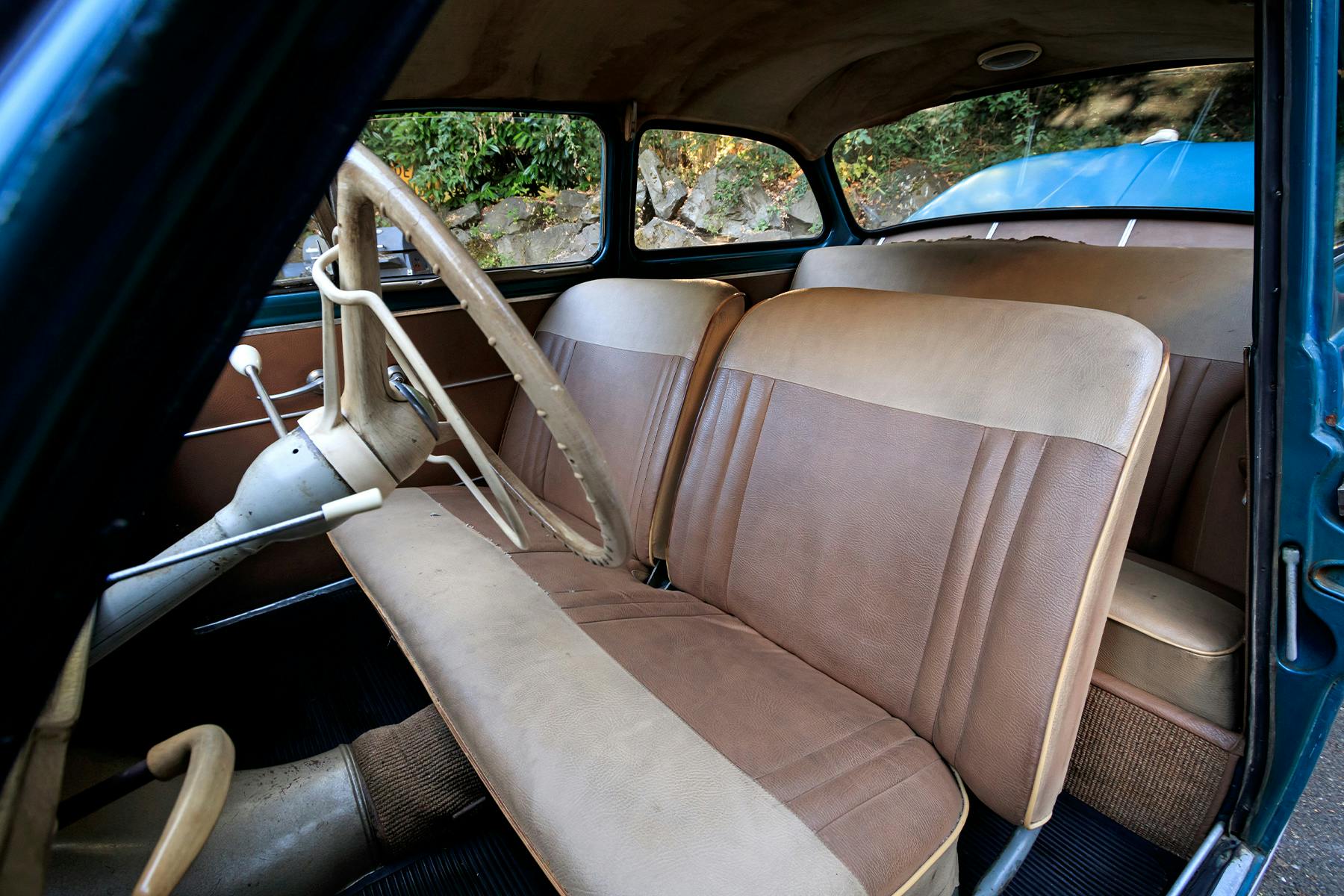 1960 Skoda Octavia interior seats