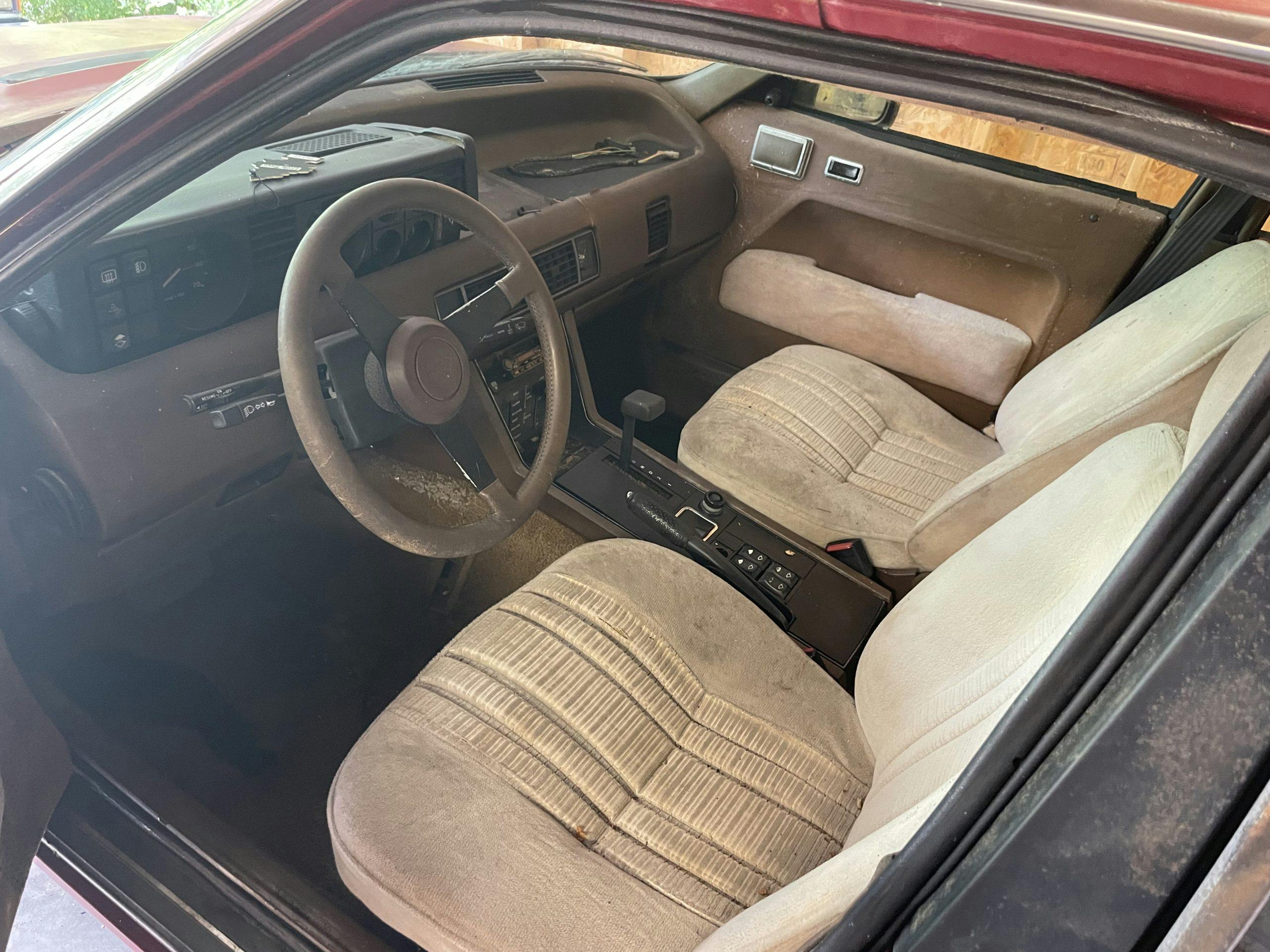 1980 Rover SD1 interior