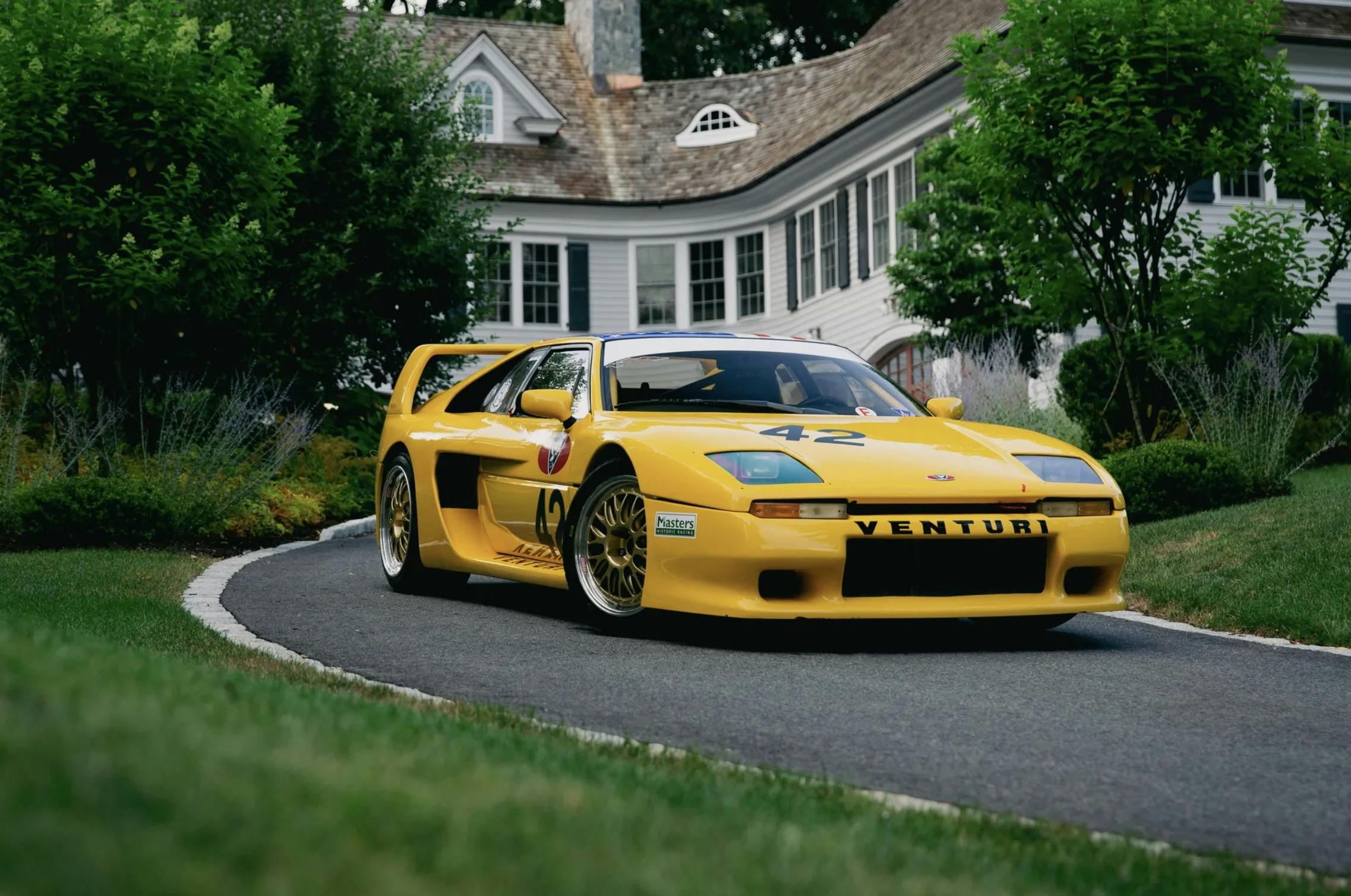Driving the Venturi 400 Trophy, France's rare and violent '90s exotic