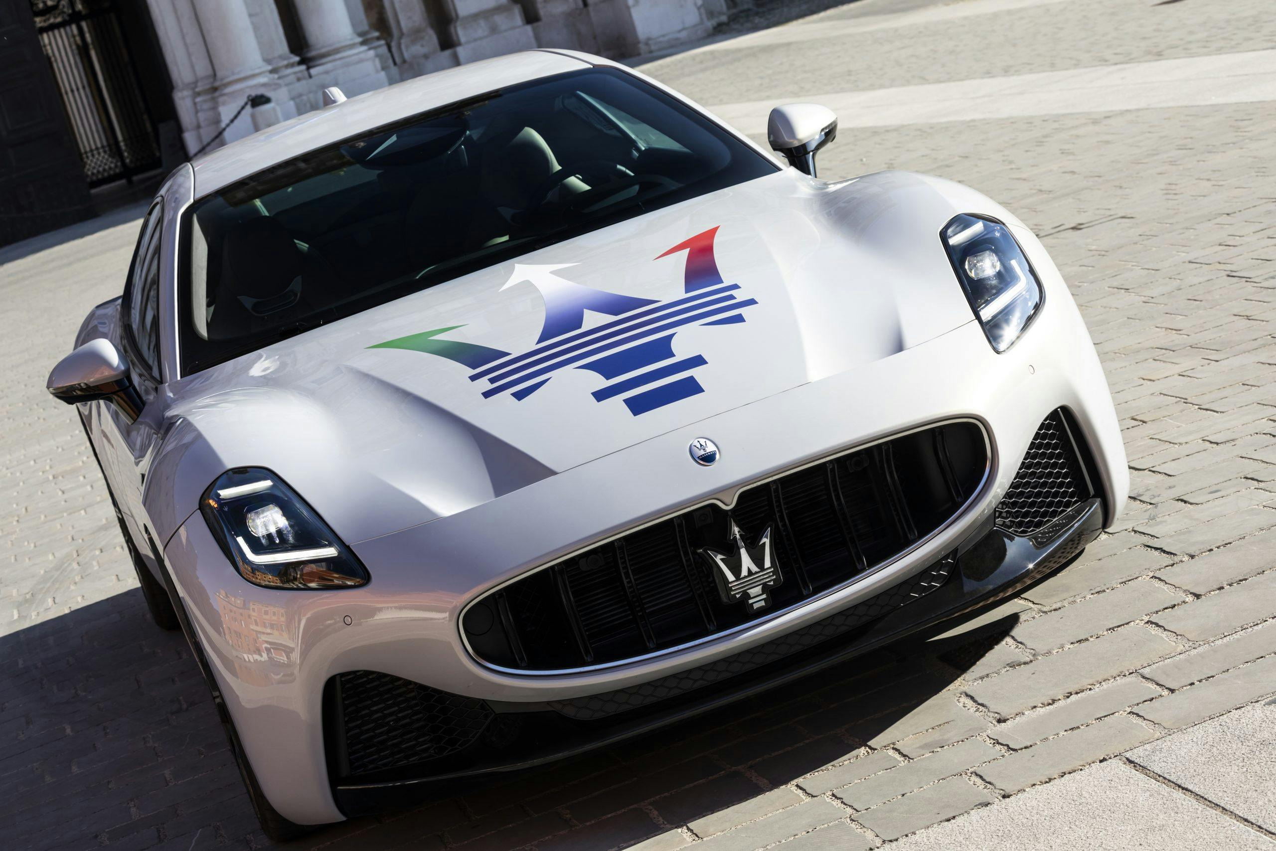 19996-Maserati Granturismo 2023 3