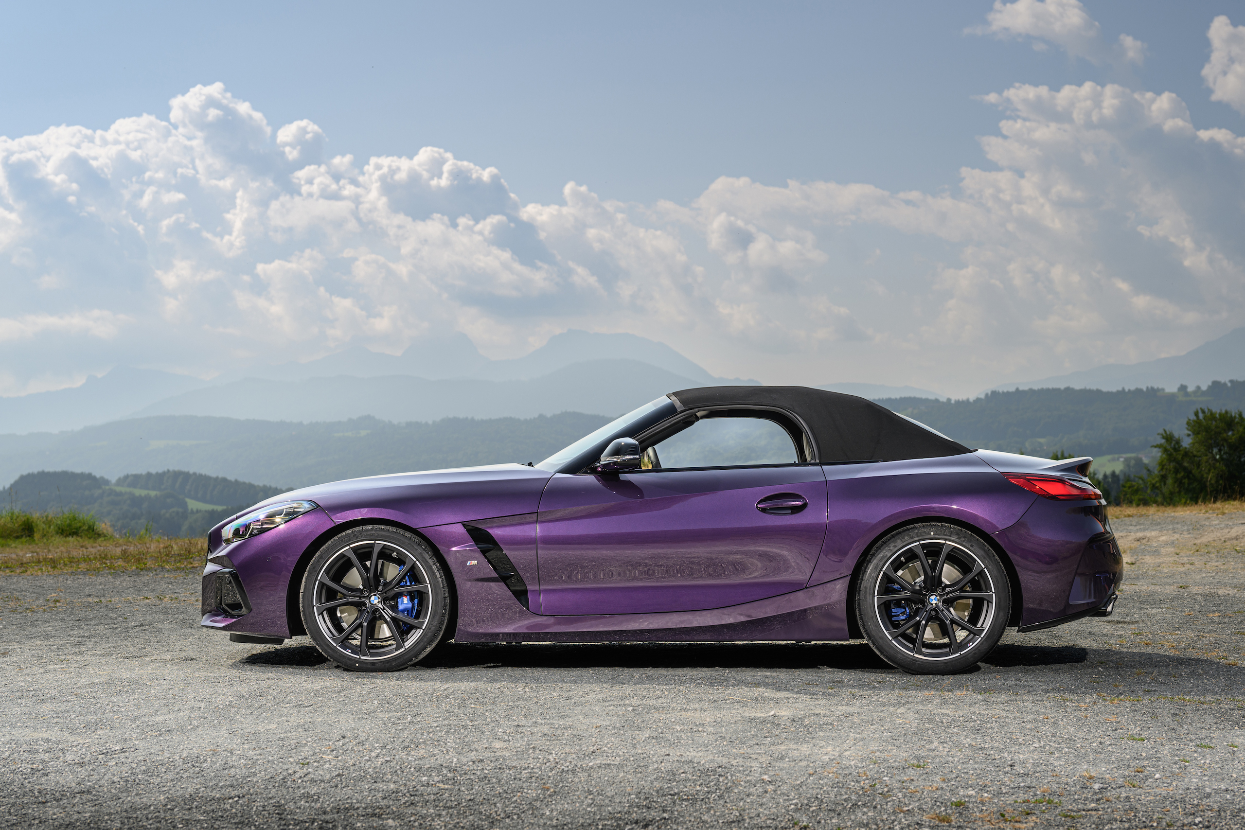 ＭＶＲ　１７インチ　ＢＭＷ３シリーズ、Ｚ４などに！ 3シリーズ パーツ情報 BMW3シリーズMスポーツ純正17インチ入庫です