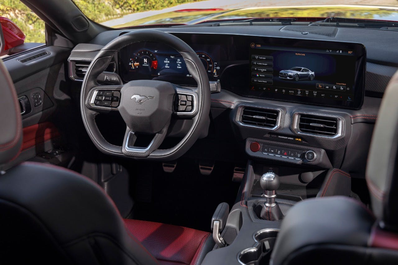 2024 Mustang Interior stickshift manual touchscreen