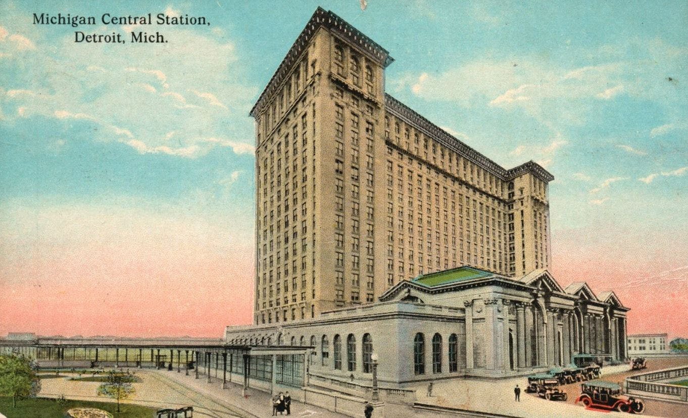 Detroit buildings Michigan central station postcard