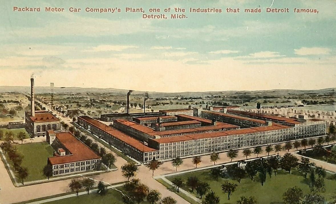 Detroit building Packard Plant postcard