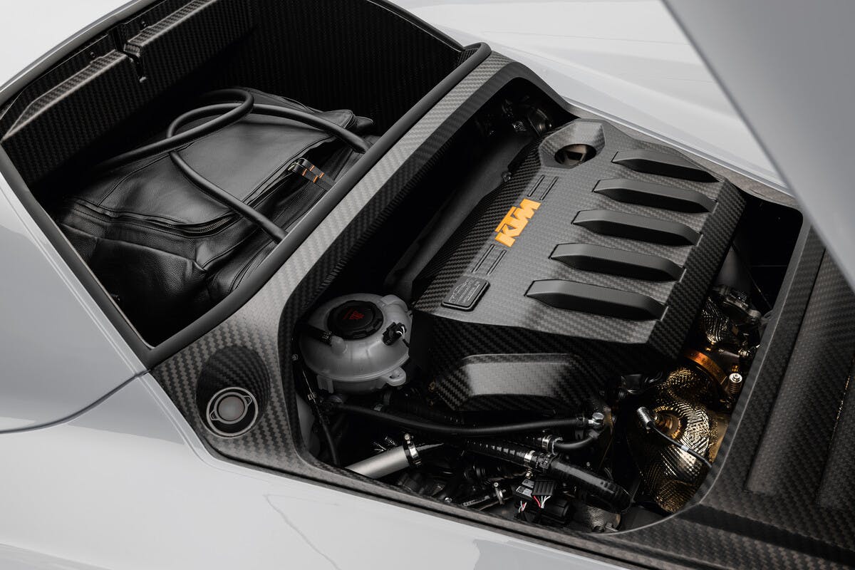 KTM X-BOW GT-XR engine 2
