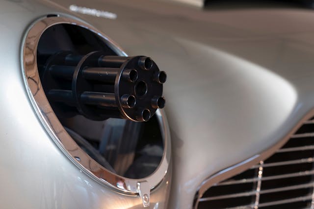 Aston Martin DB5 No TIme To Die headlight turret barrel