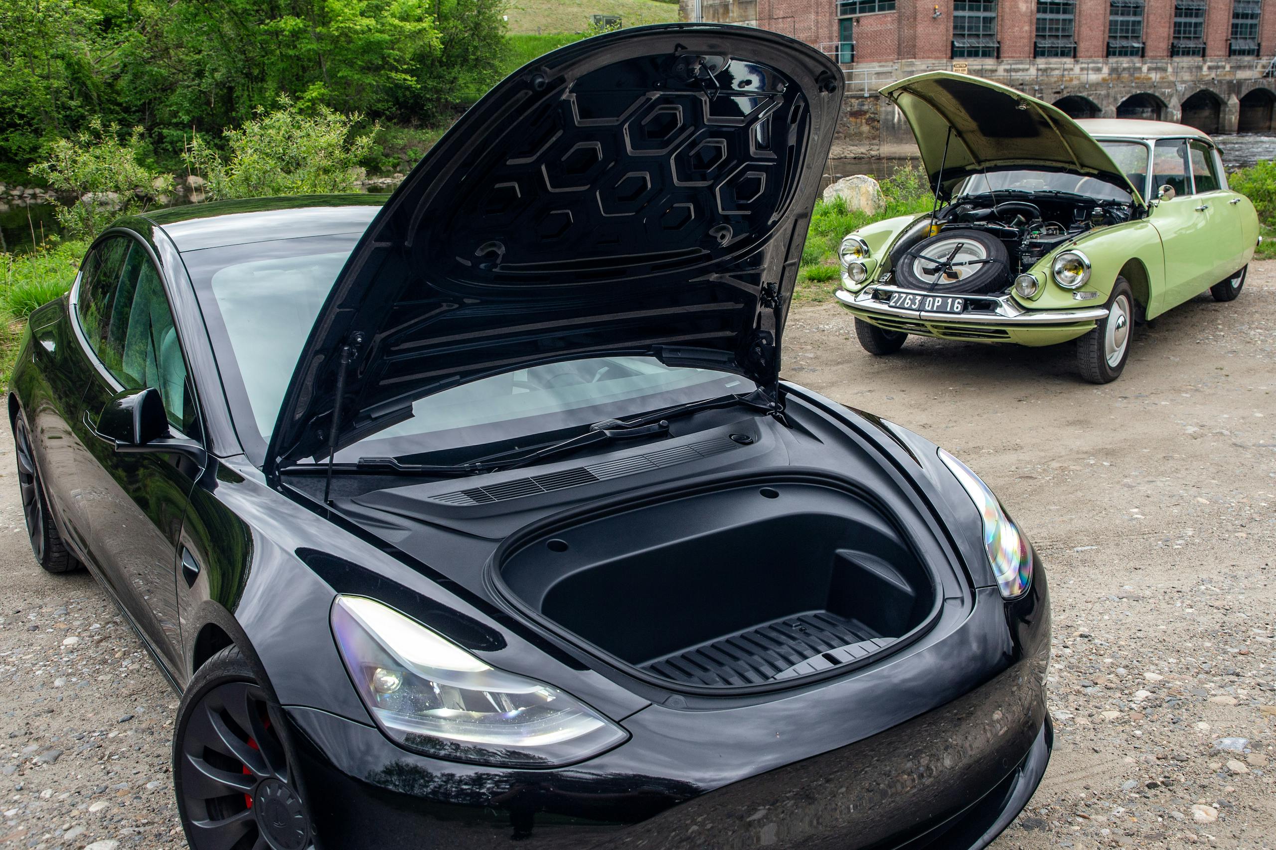2021 Tesla Model 3 Performance and Citroen DS hoods up