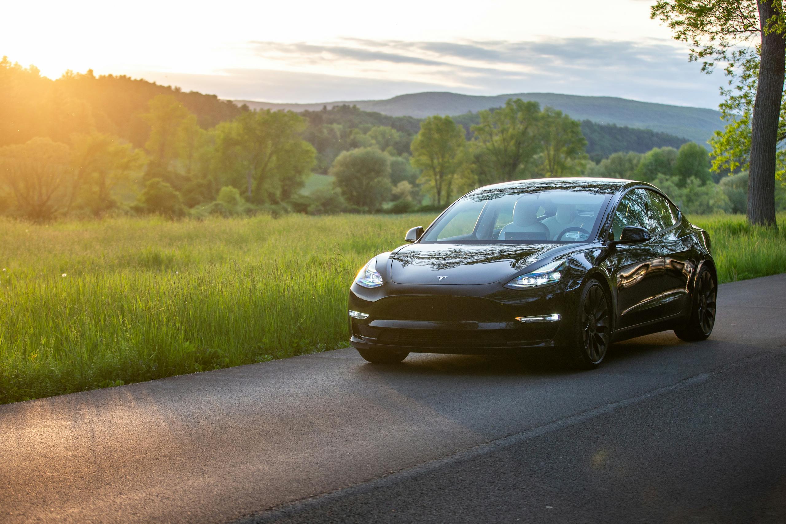 2021 Tesla Model 3 Performance front three-quarter