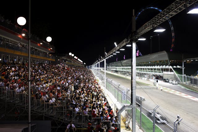 2008 Singapore Grand Prix spectators