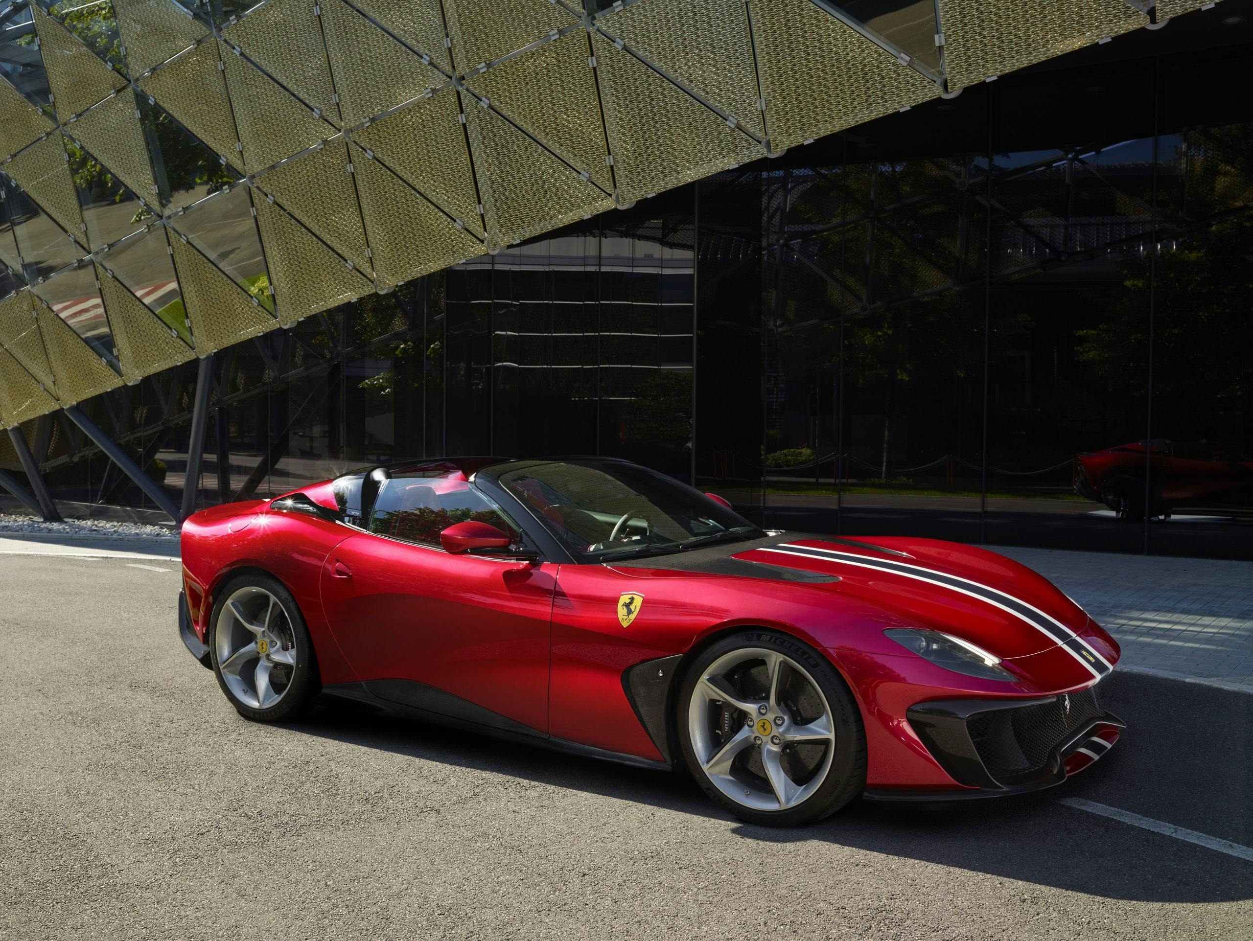 Ferrari_SP51_1