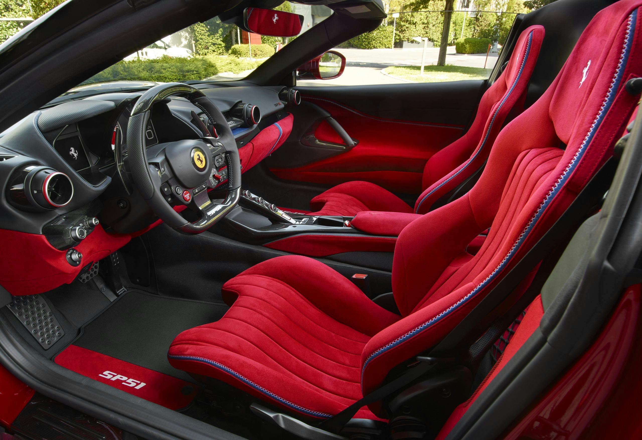 Ferrari_SP51_8