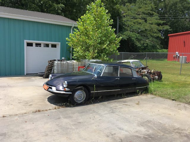 Citroen with parts car lurking behind