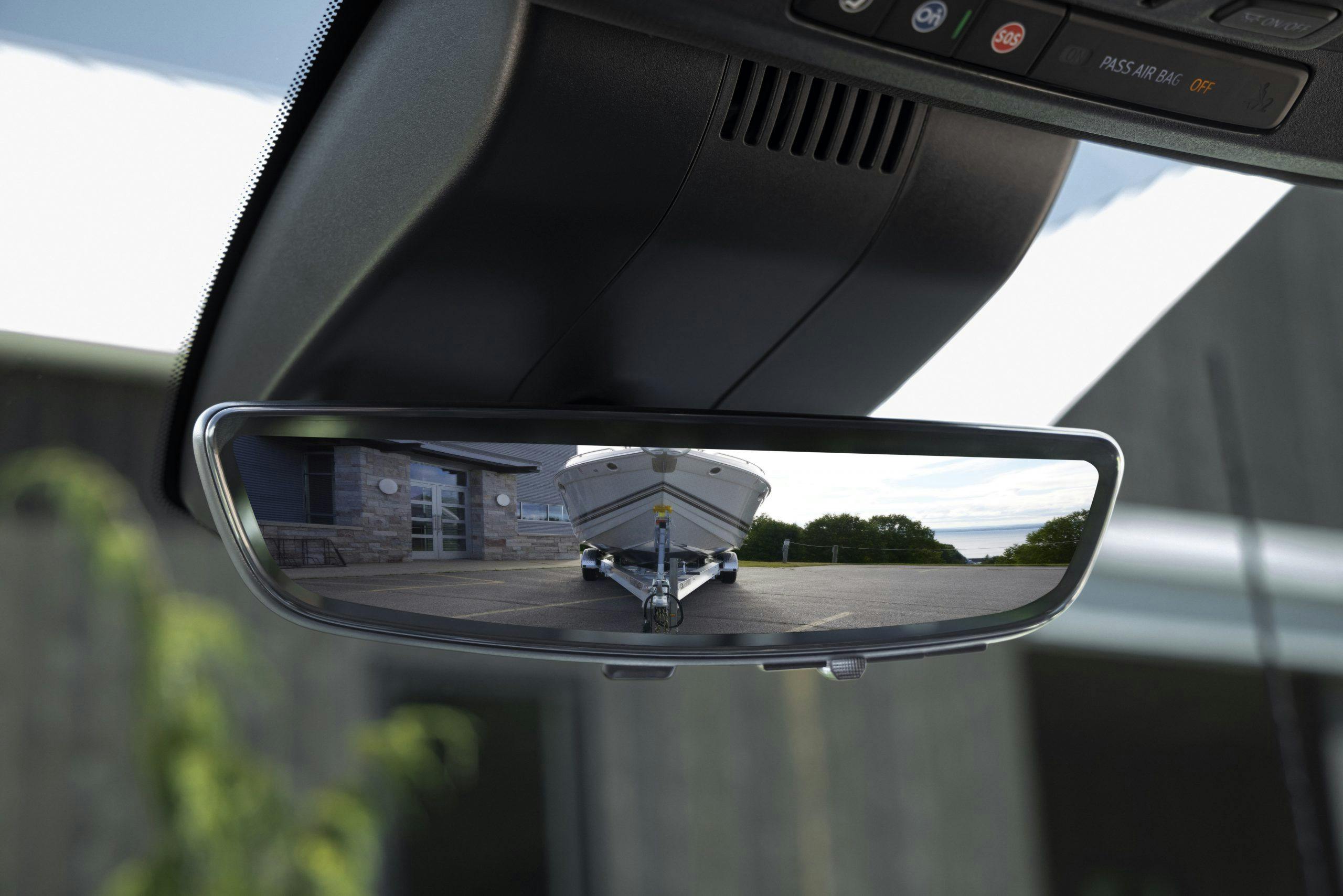 2024 Silverado HD mirror back up camera