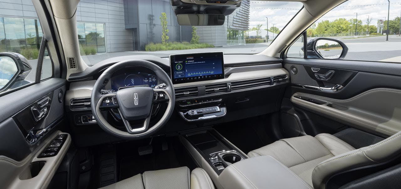 2023 Lincoln Corsair Grand Touring interior view