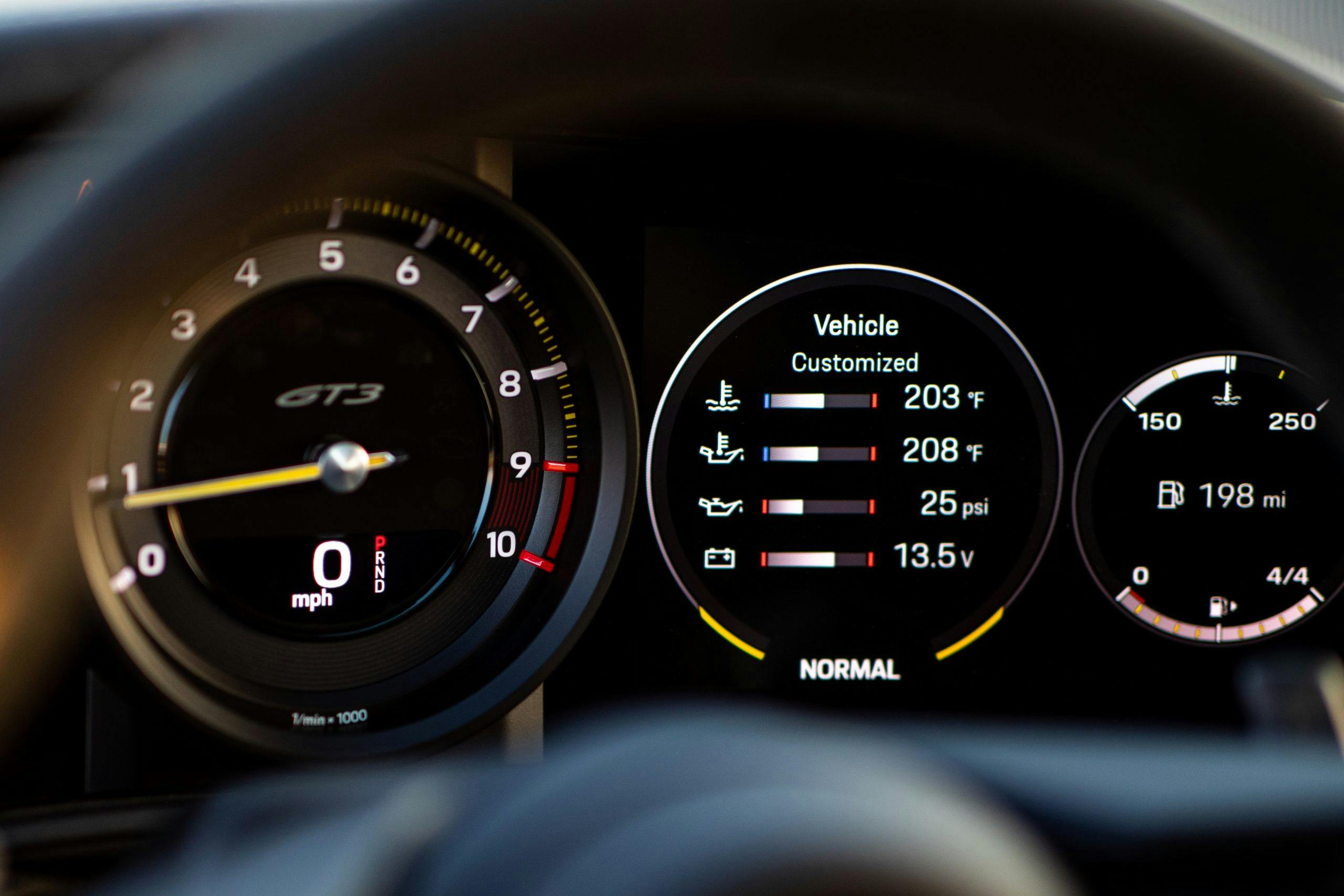 Porsche GT3 dash gauge performance customizations