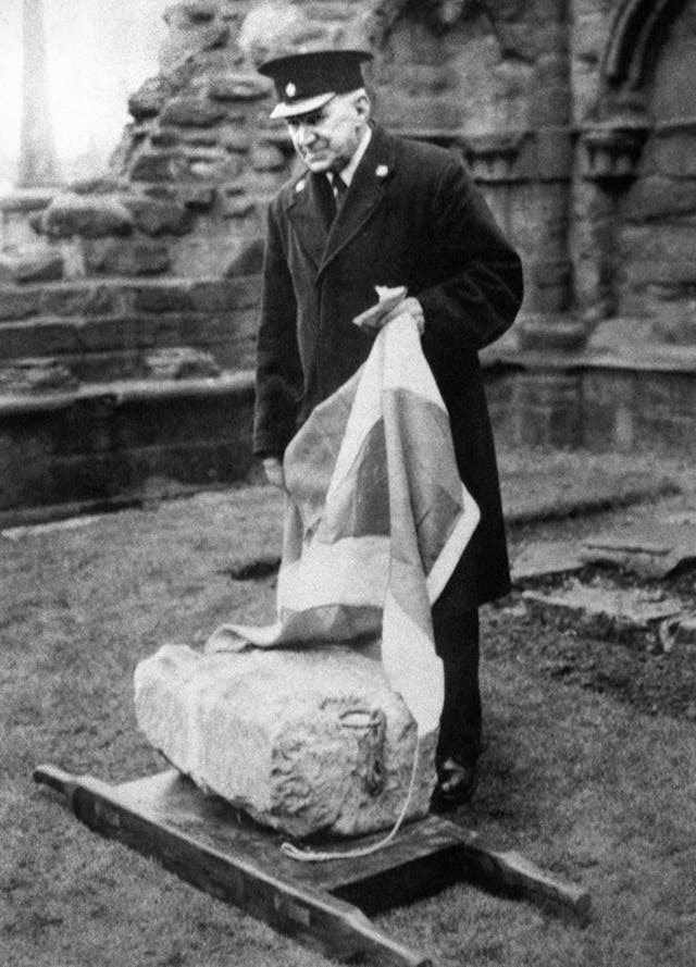 1951 Stone of Scone British police custody