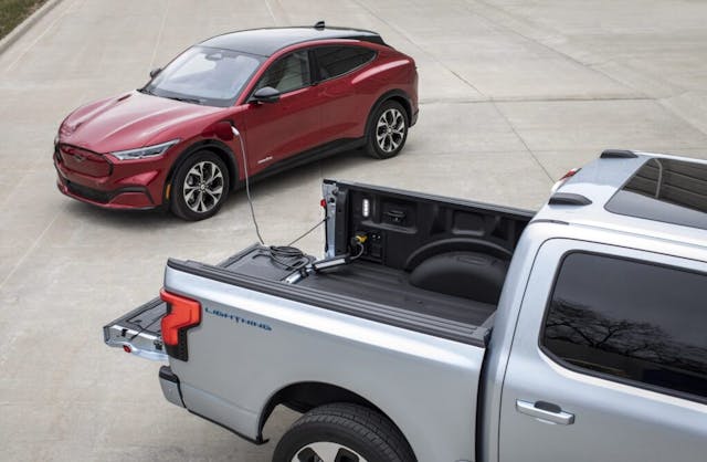 ford mach-e f-150 lightning ev Vehicle-to-Vehicle Charging