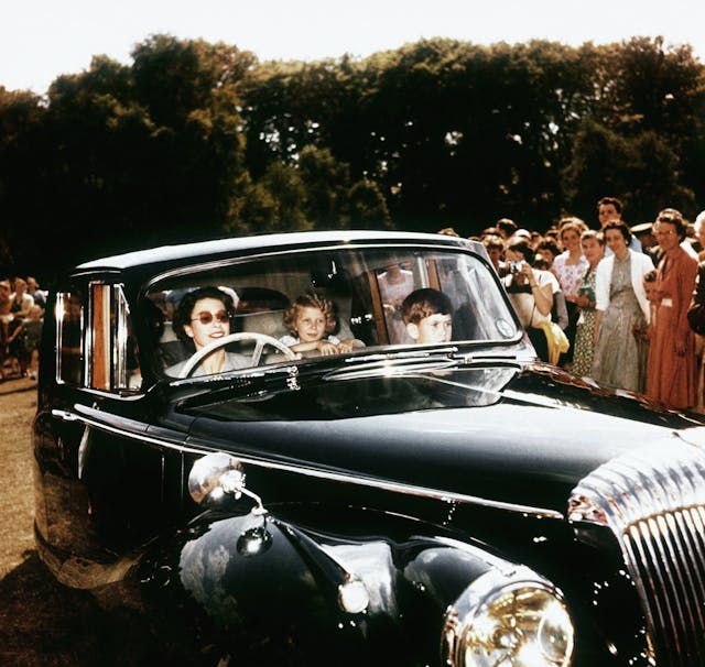 queen elizabeth driving 1957