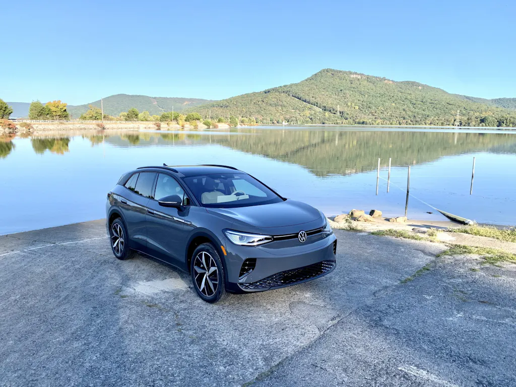 2023 Volkswagen ID.4 exterior front three quarter by lake