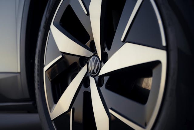 2023 Volkswagen ID.4 exterior wheel detail