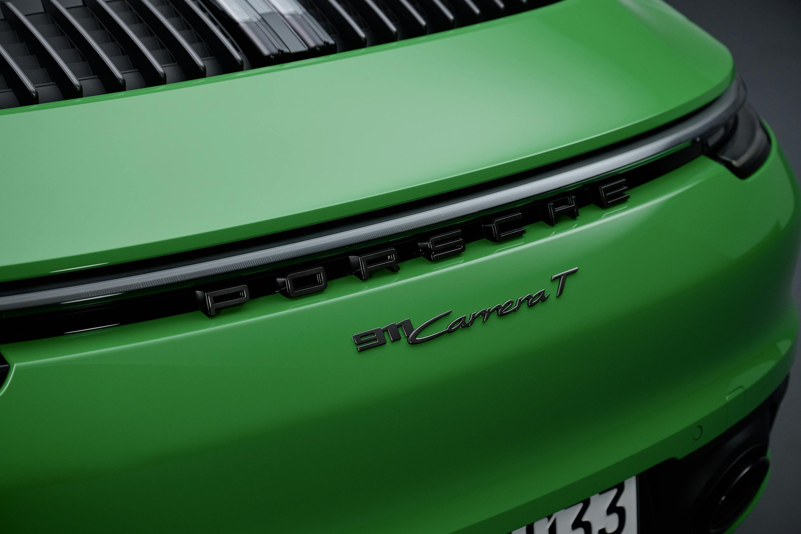 Porsche 911 T Python Green rear badging