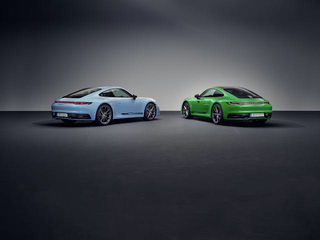 911 T rears blue and green