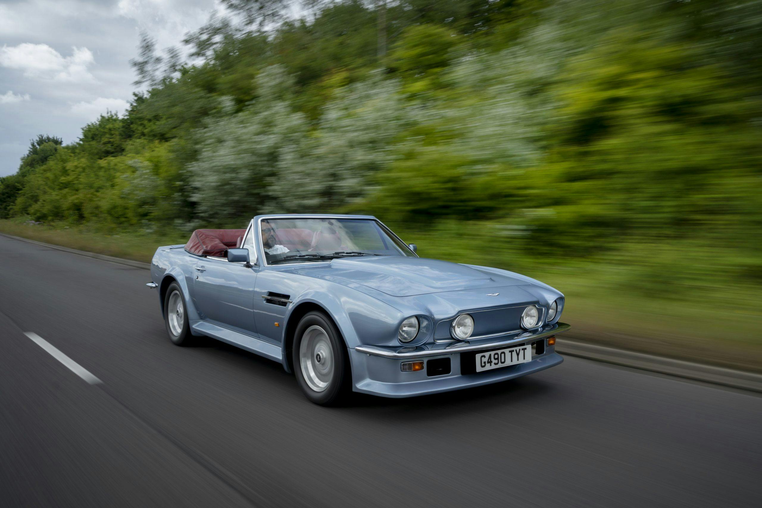 Aston Martin AM V8 50th anniversary volante