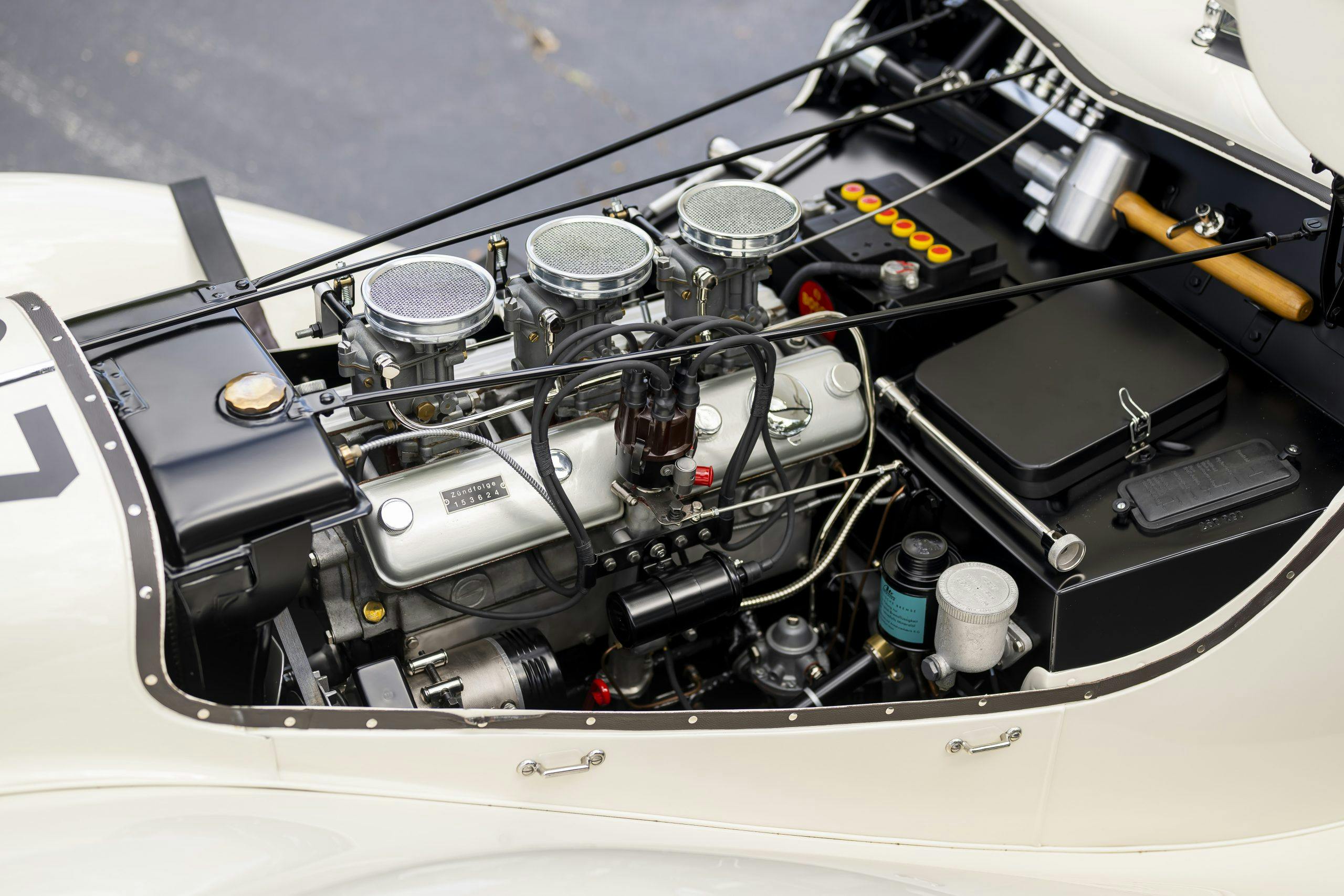 BMW 328 race car engine