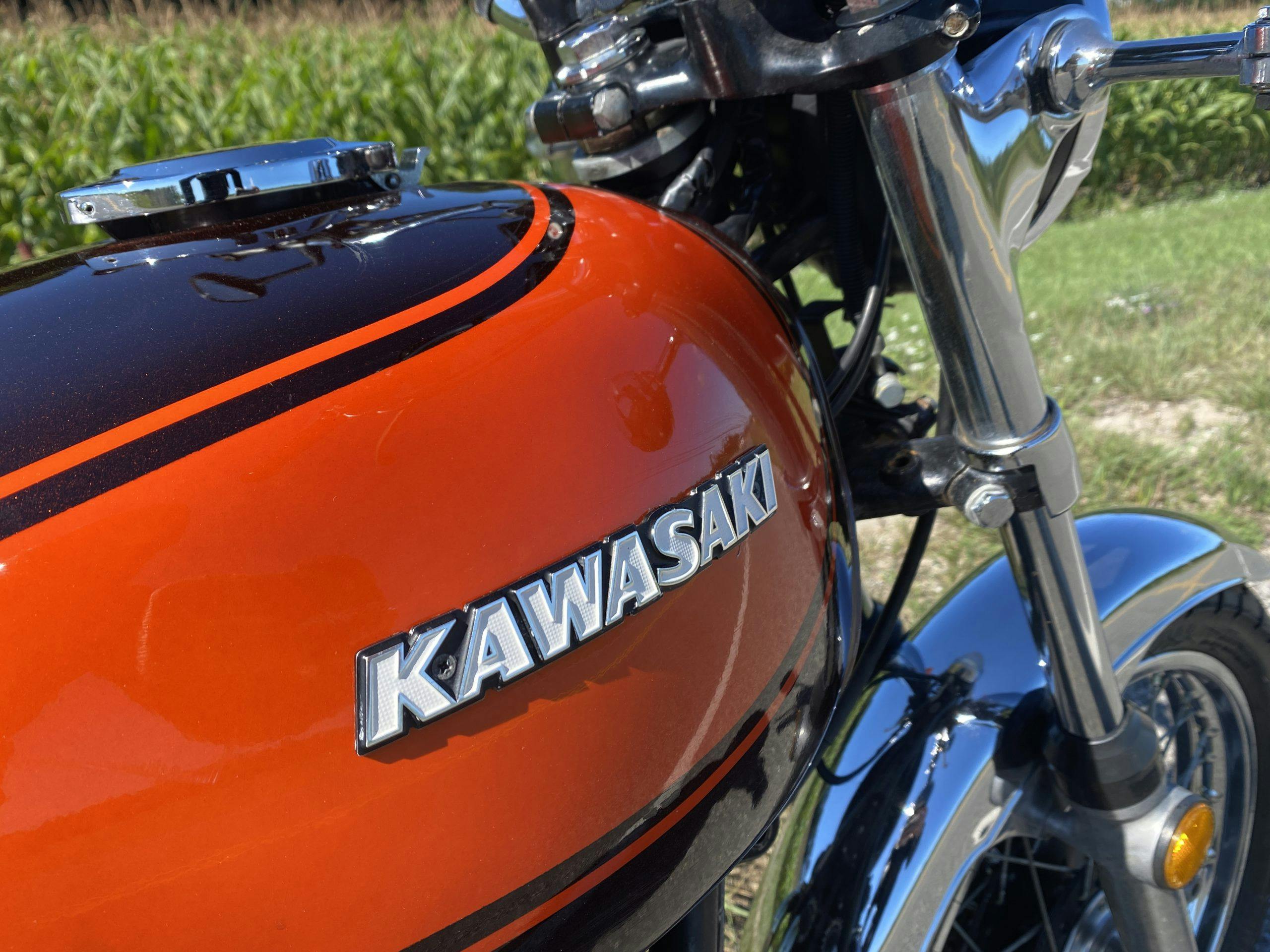 Kawasaki Z1 gas tank emblem